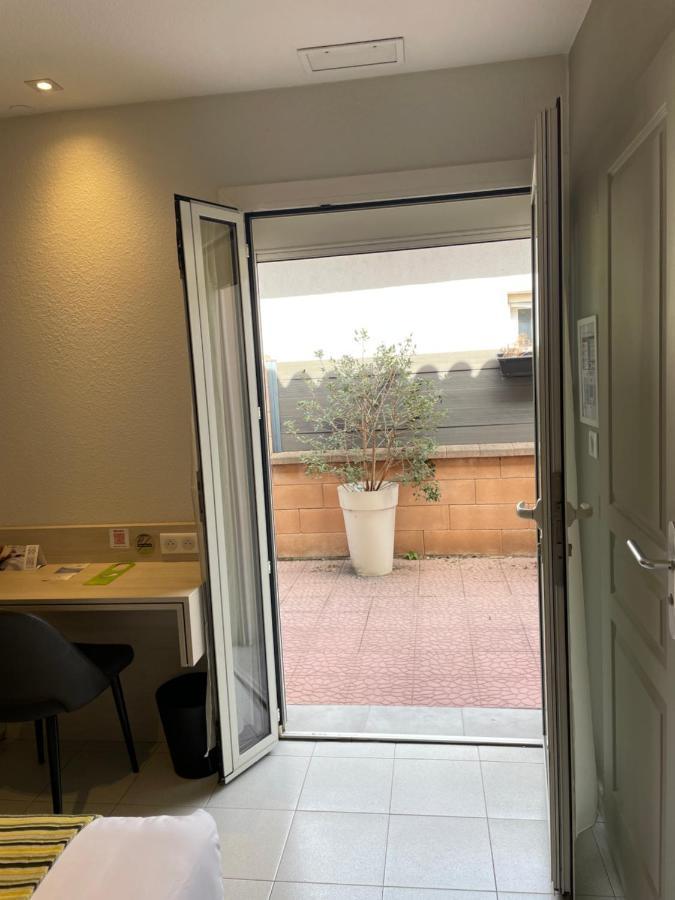 Hotel Saint Louis Le Thor Dış mekan fotoğraf