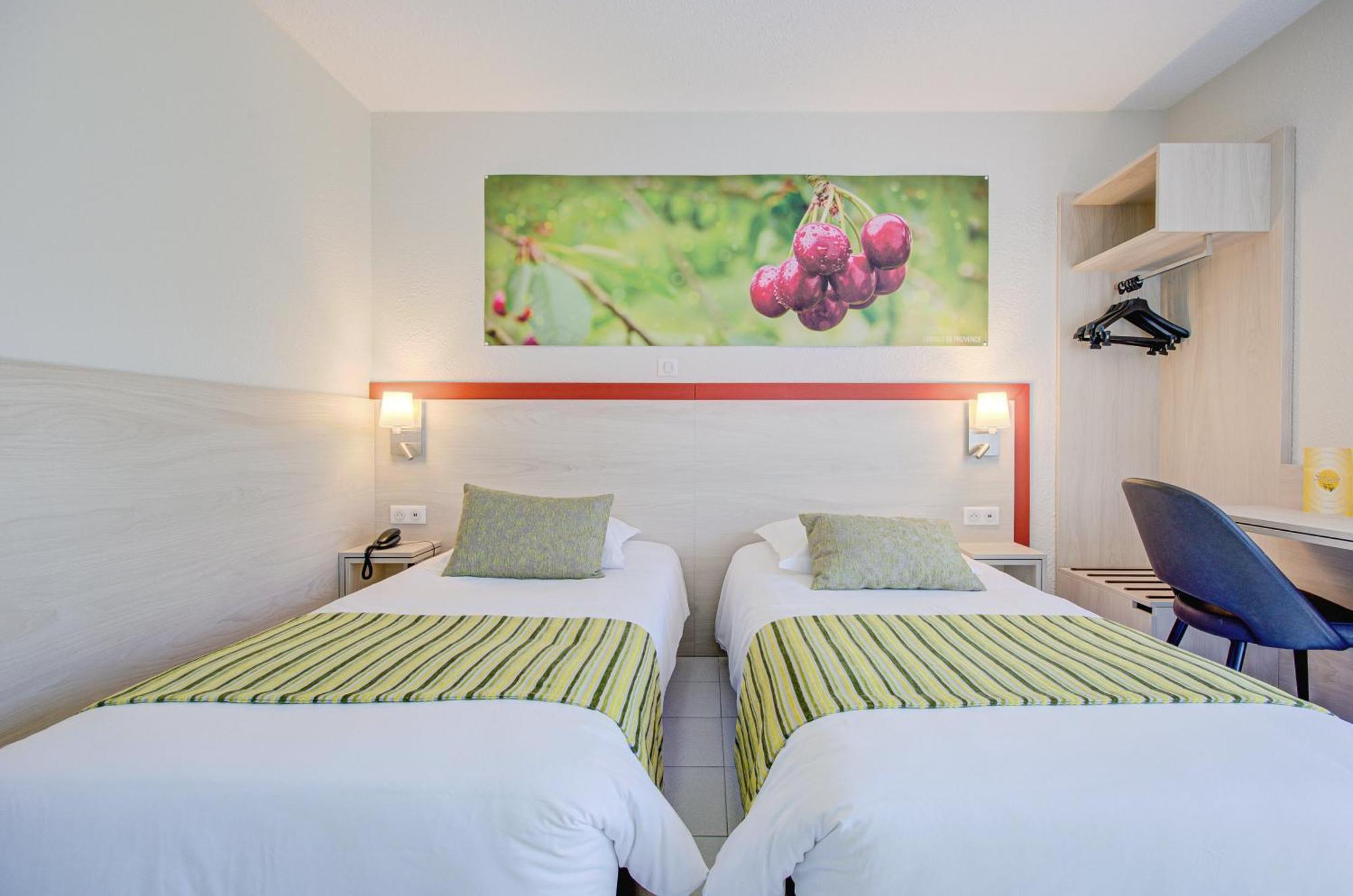 Hotel Saint Louis Le Thor Dış mekan fotoğraf
