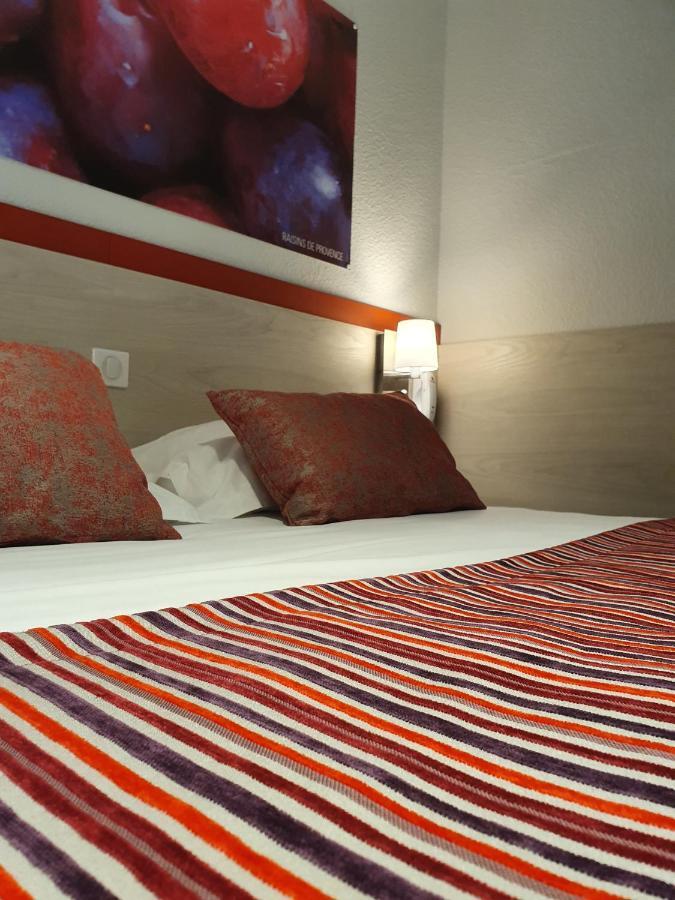 Hotel Saint Louis Le Thor Dış mekan fotoğraf